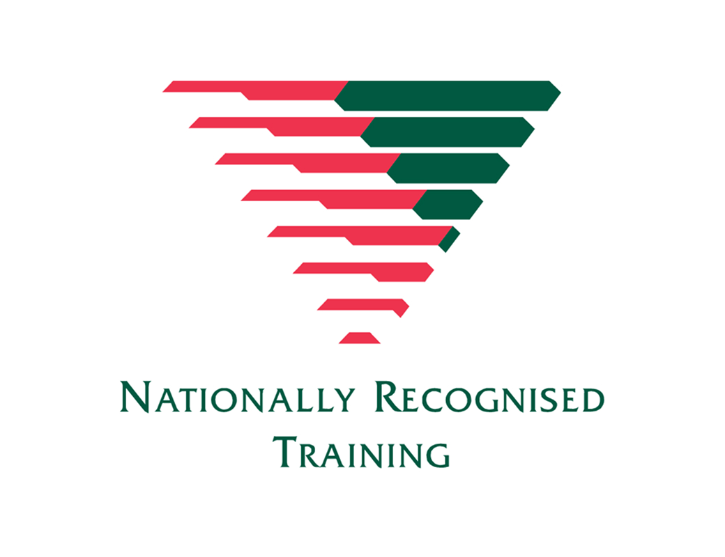 Nationally recognised training logo in red and green colour scheme
